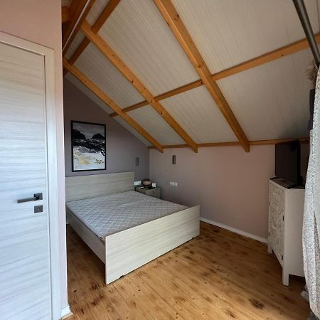 Willa Attic View Loútsa Zewnętrze zdjęcie